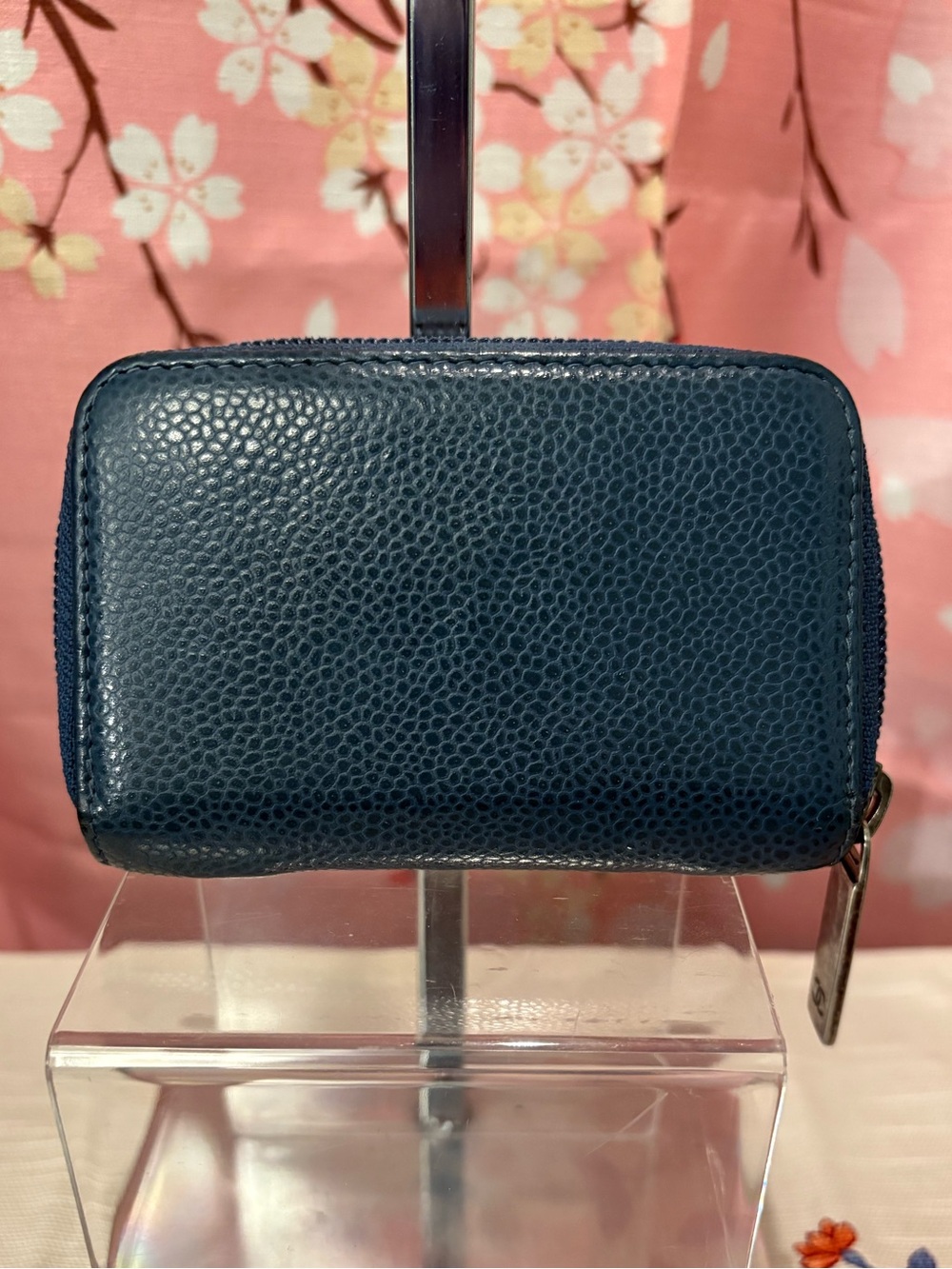 CHANEL Teal Caviar Leather Zip Wallet - Picture 2 of 9